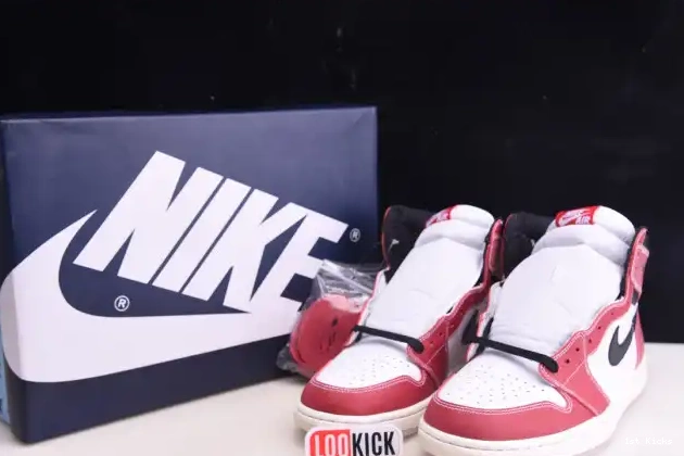 1st Kicks OG HIGH ROOM DA2728-100 AIR TROPHY JORDAN 1 X 0609